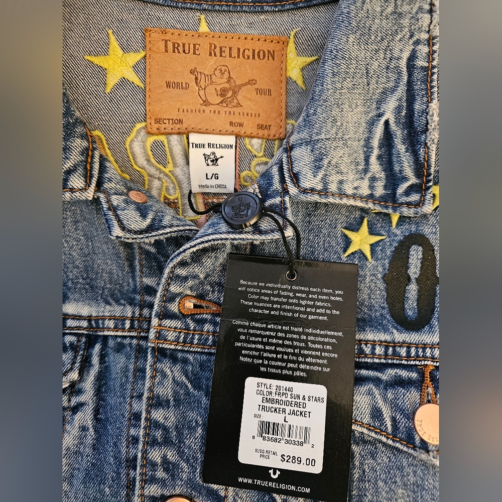 TRUE RELIGION SUN & STARS EMBROIDERED DENIM TRUCKER JACKET ⭐️🌙Size Large | NWT - Picture 7 of 8